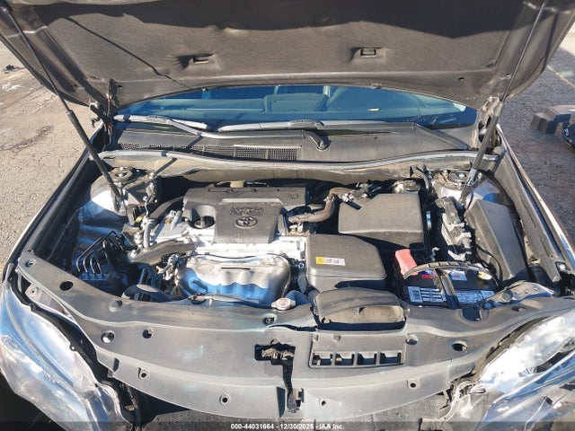 4T1BF1FK4HU625250 Toyota CAMRY SE