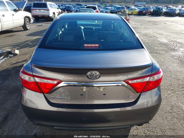 4T1BF1FK4HU625250 Toyota CAMRY SE