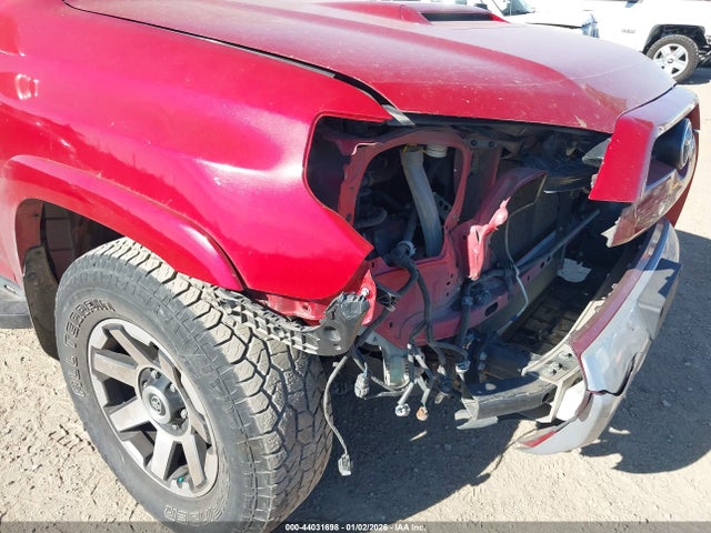 2019 TOYOTA 4RUNNER JTEBU5JR1K5673176 Photo 5
