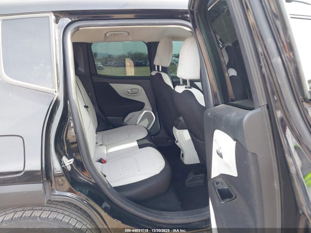 ZACCJABB2JPH48422 Jeep Renegade Latitude Fwd