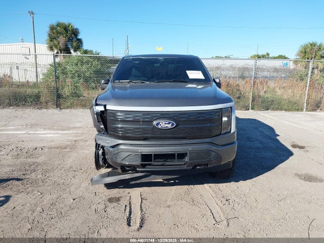 1FT6W7L75RWG28902 Ford F-150 Lightning Platinum