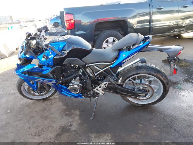 Suzuki Gsx800 F 2025 JS1EM13B6S7101271 Image 13