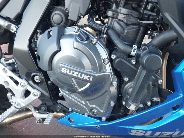 Suzuki Gsx800 F 2025 JS1EM13B6S7101271 Image 8