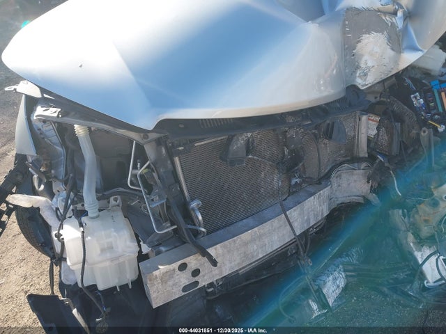 5TDJZRFH3KS925870 Toyota Highlander Xle