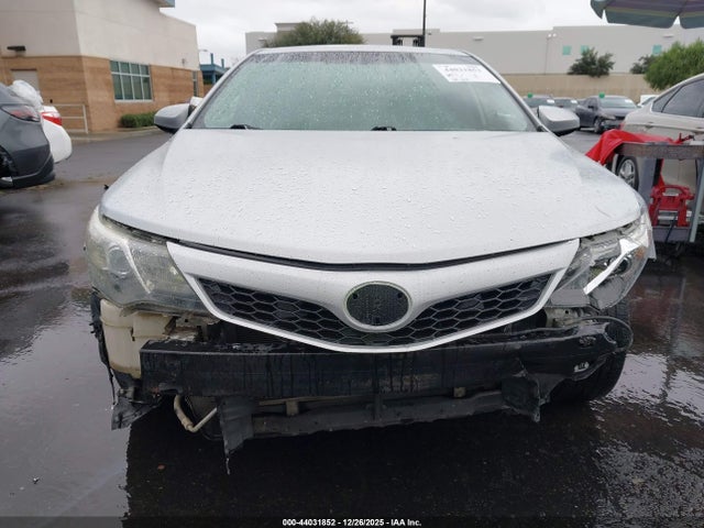 4T1BF1FK8EU767368 Toyota CAMRY SE