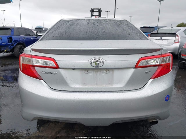 4T1BF1FK8EU767368 Toyota CAMRY SE