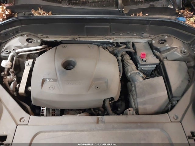 2018 VOLVO XC90 YV4A22PK3J1192833 Photo 9