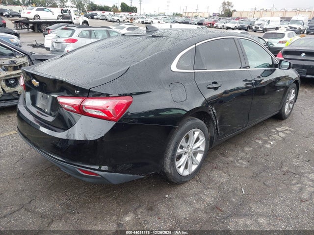 1G1ZD5ST2LF058119 Chevrolet Malibu Fwd Lt