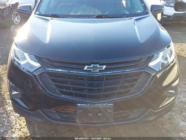 2GNAXUEV1M6143507 Chevrolet Equinox Awd Lt