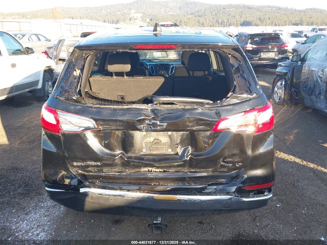 2GNAXUEV1M6143507 Chevrolet Equinox Awd Lt