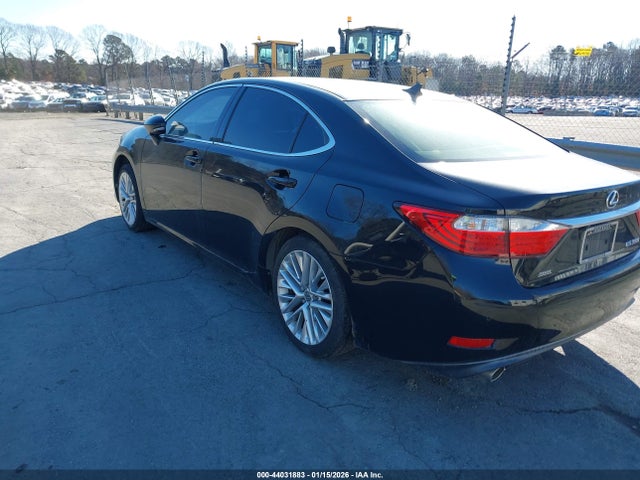 2014 Lexus Es 350 მანქანა იყიდება აუქციონზე, vin: JTHBK1GG0E2116546, აუქციონის ნომერი: 44031883