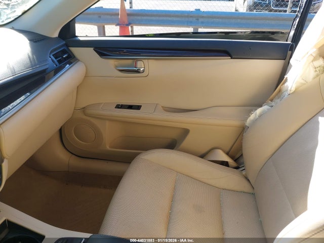 2014 Lexus Es 350 მანქანა იყიდება აუქციონზე, vin: JTHBK1GG0E2116546, აუქციონის ნომერი: 44031883
