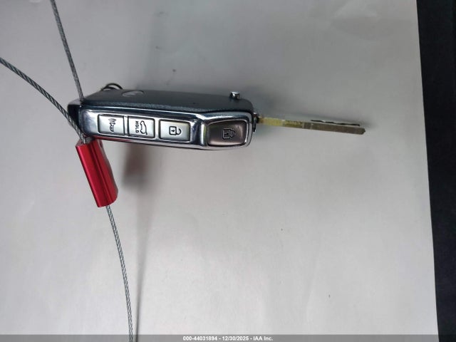 KNDJ23AU8L7106418 KIA SOUL LX
