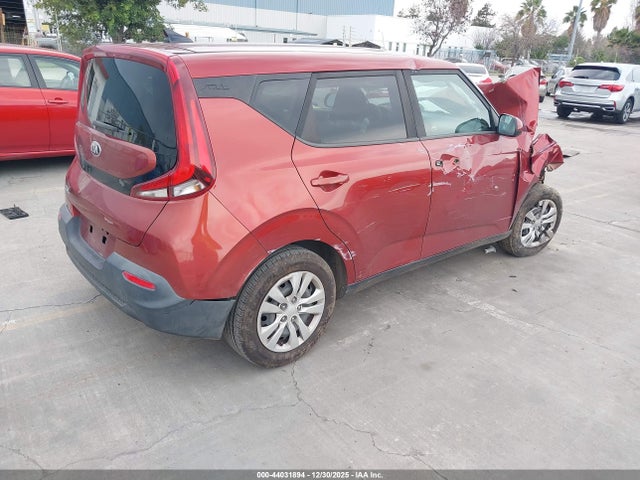 KNDJ23AU8L7106418 KIA SOUL LX