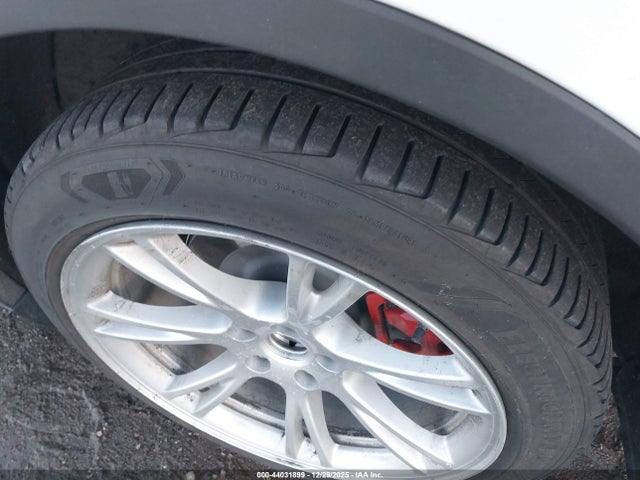 5YJYGDEEXLF044247 Tesla Model Y Long Range Dual Motor All-wheel Drive
