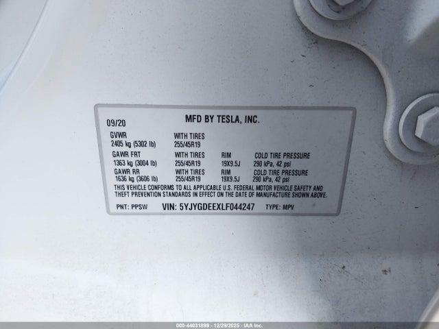 2020 TESLA MODEL Y 5YJYGDEEXLF044247 Photo 8