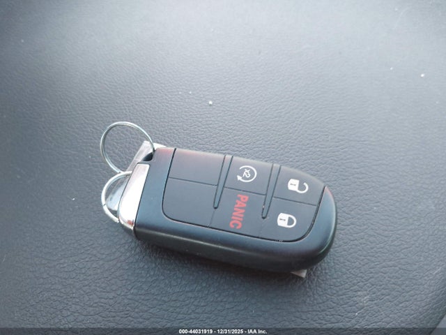 2023 JEEP RENEGADE ZACNJDB19PPP61417 Photo 10