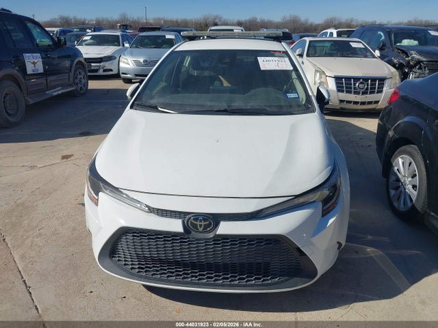 JTDEPMAE1N3007354 Toyota COROLLA LE