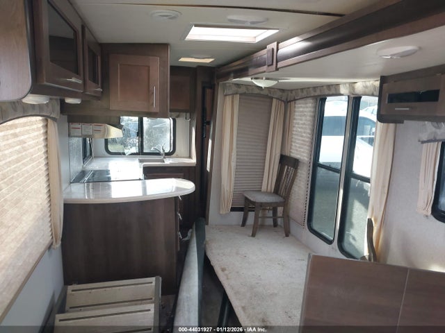 Forest River Wildcat Maxx 28rkx 2019 4X4TWCD25KT018109 Image 8