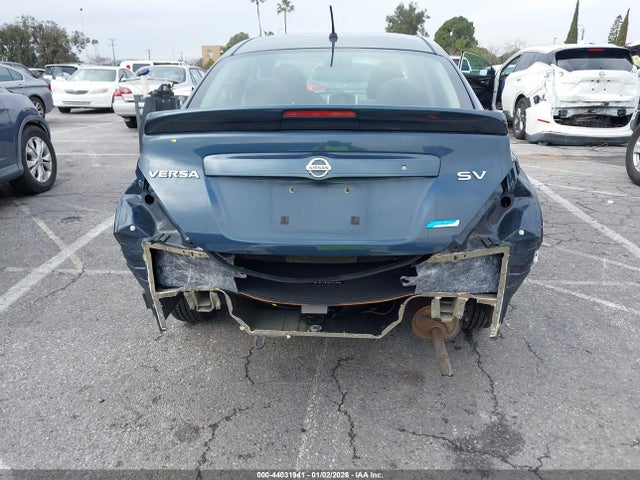 2015 NISSAN VERSA 3N1CN7AP3FL859519 Photo 5