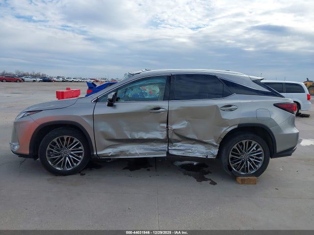 Продажа на аукционе авто 2021 Lexus Rx 350, vin: 2T2JZMAA3MC217591, номер лота: 44031946