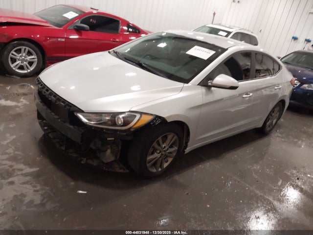 2018 HYUNDAI ELANTRA 5NPD84LF8JH235980 Photo 1