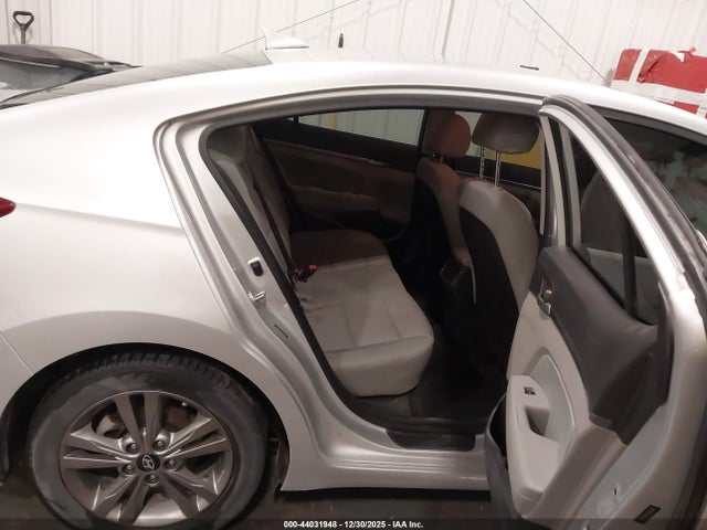 2018 HYUNDAI ELANTRA 5NPD84LF8JH235980 Photo 7