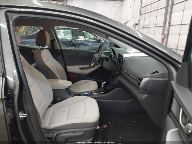 2022 HYUNDAI IONIQ HYBRID KMHC65LC6NU285667 Photo 4
