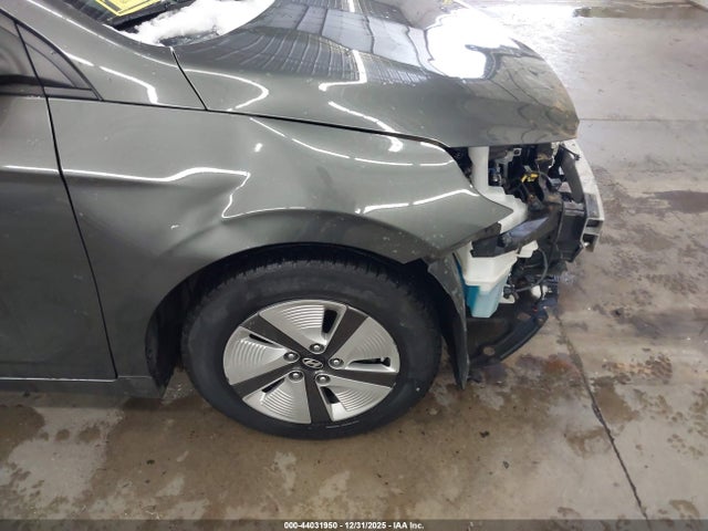 2022 HYUNDAI IONIQ HYBRID KMHC65LC6NU285667 Photo 5