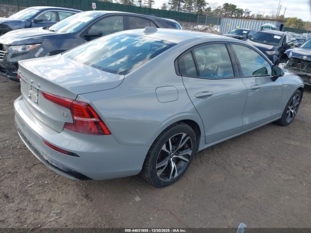 2024 VOLVO S60 7JRL12FK8RG323930 Photo 3