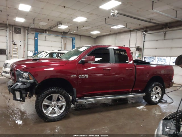 44031958 :رقم المزاد ، 1C6RR7HT2JS217051 vin ، 2018 Ram 1500 Sport  4x4 6'4 Box مزاد بيع