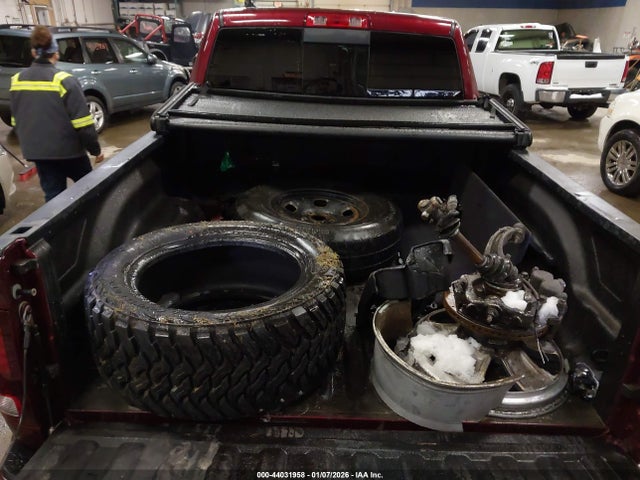 44031958 :رقم المزاد ، 1C6RR7HT2JS217051 vin ، 2018 Ram 1500 Sport  4x4 6'4 Box مزاد بيع