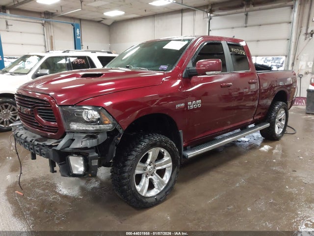 44031958 :رقم المزاد ، 1C6RR7HT2JS217051 vin ، 2018 Ram 1500 Sport  4x4 6'4 Box مزاد بيع