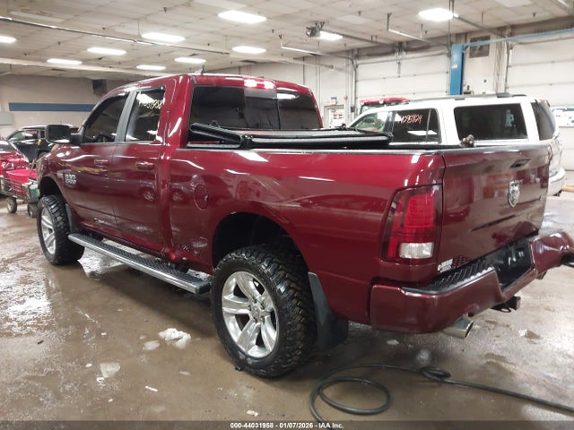 44031958 :رقم المزاد ، 1C6RR7HT2JS217051 vin ، 2018 Ram 1500 Sport  4x4 6'4 Box مزاد بيع