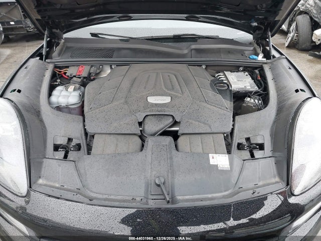 2023 PORSCHE CAYENNE WP1AA2AY0PDA08795 Photo 9