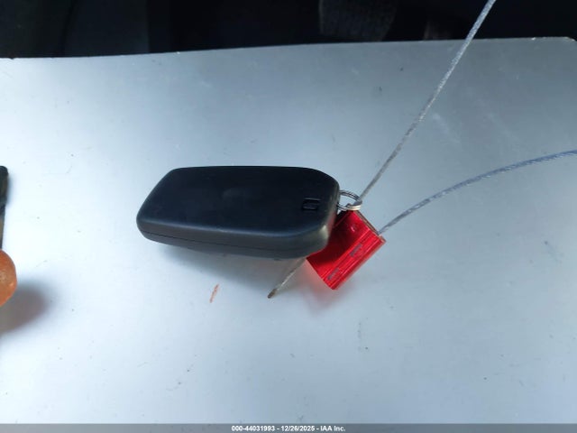 JTDS4MCE3T3526203 Toyota COROLLA SE