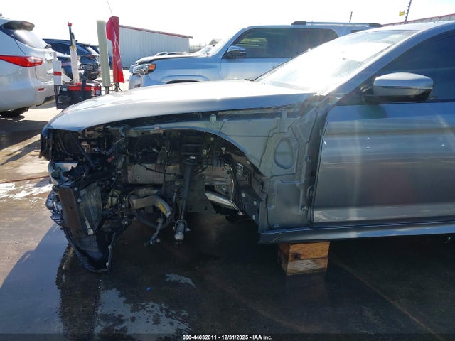 2023 BMW 540 WBA53BJ04PWY01753 Photo 5