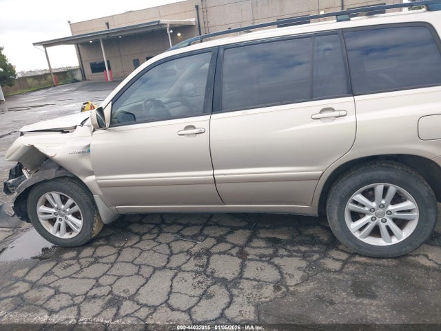 44032015 :رقم المزاد ، JTEDW21A460013731 vin ، 2006 Toyota Highlander Hybrid V6 مزاد بيع