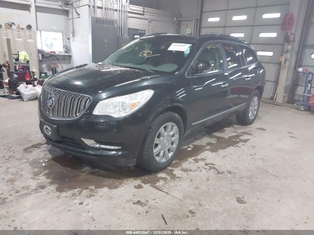 Buick Enclave Leather 2015 5GAKRBKD7FJ325310 Image 2