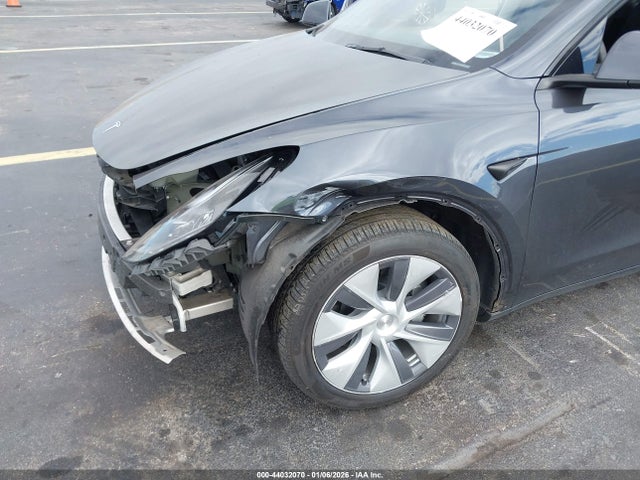 2024 TESLA MODEL Y 7SAYGDEEXRA241461 Photo 5