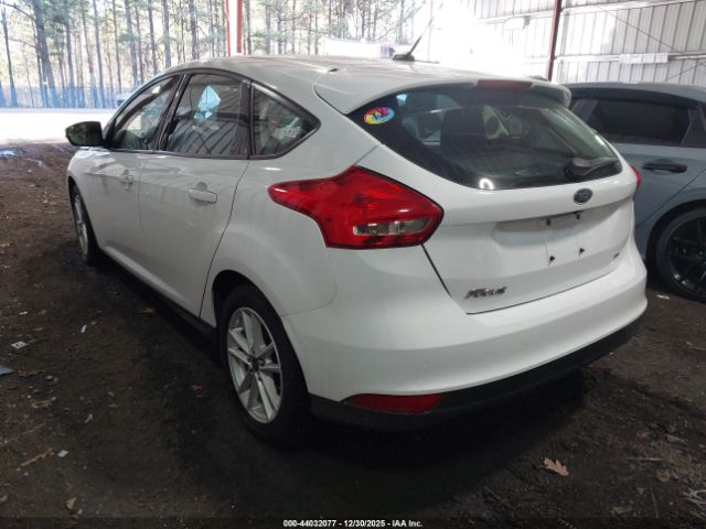 2017 FORD FOCUS 1FADP3K21HL339024 Photo 2