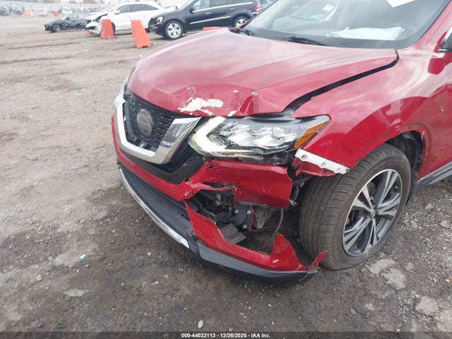 44032113 :رقم المزاد ، 5N1AT2MTXHC828588 vin ، 2017 Nissan Rogue Sl مزاد بيع