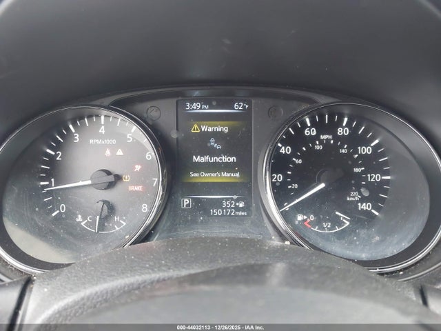 44032113 :رقم المزاد ، 5N1AT2MTXHC828588 vin ، 2017 Nissan Rogue Sl مزاد بيع