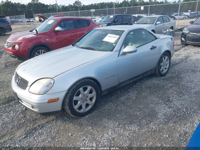 1999 MERCEDES-BENZ SLK 230 WDBKK47F2XF103205 Photo 1
