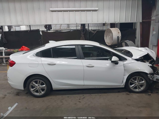 1G1BE5SM1J7150689 Chevrolet Cruze Lt Auto