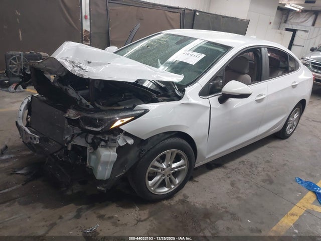1G1BE5SM1J7150689 Chevrolet Cruze Lt Auto