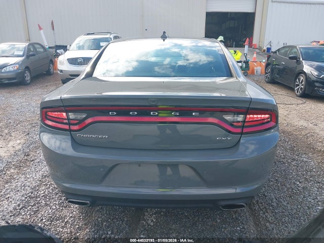 2C3CDXHG1JH188637 Dodge Charger Sxt Plus Rwd