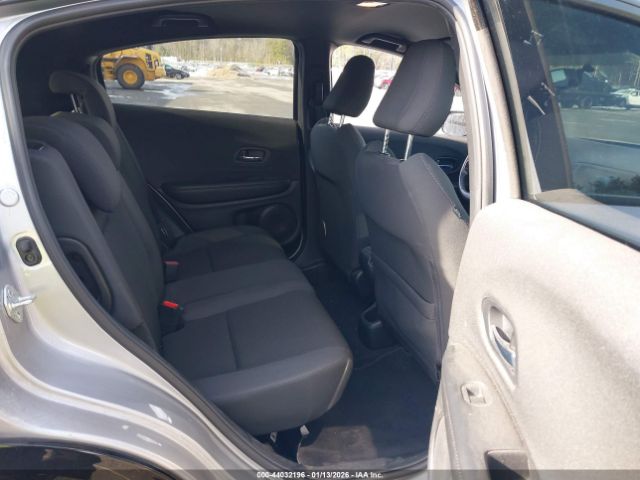 2022 HONDA HR-V 3CZRU6H19NM721637 Photo 7