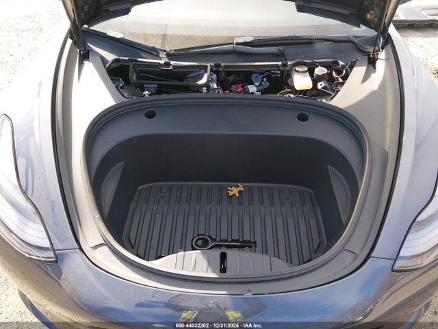 2023 TESLA MODEL 3 5YJ3E1EA3PF435287 Photo 9