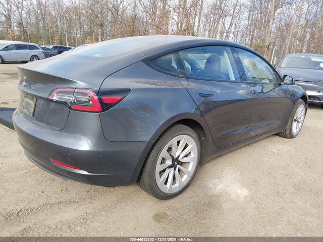 2023 TESLA MODEL 3 5YJ3E1EA3PF435287 Photo 3